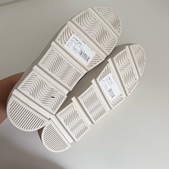 Johnny Was Downtown Fiska Floral Leather Sneakers White Blue Stripe Size 10 - Picture 8 of 8